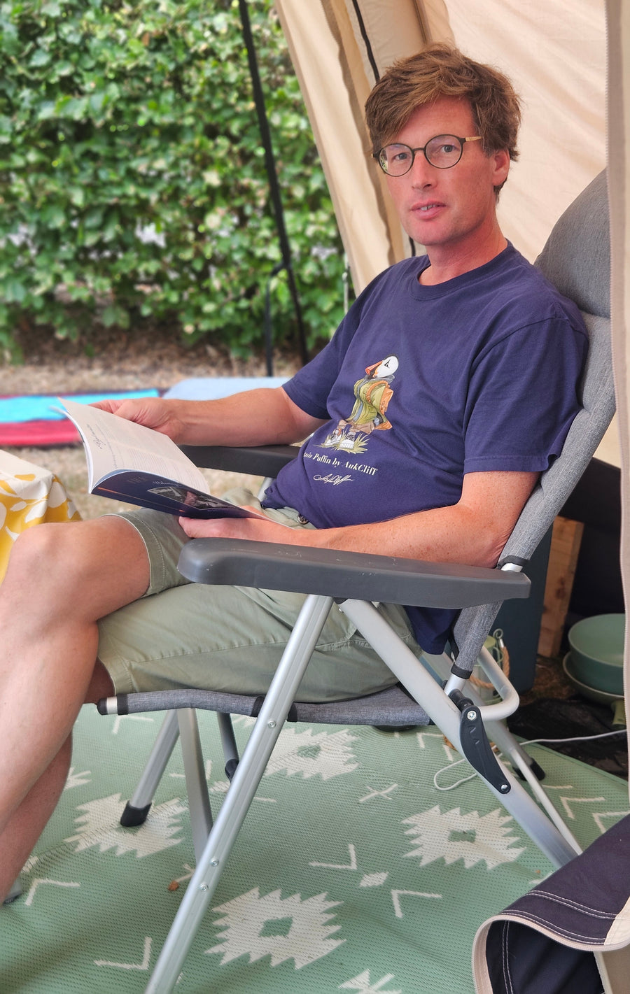 A customer wearing AukCliff, photo 1