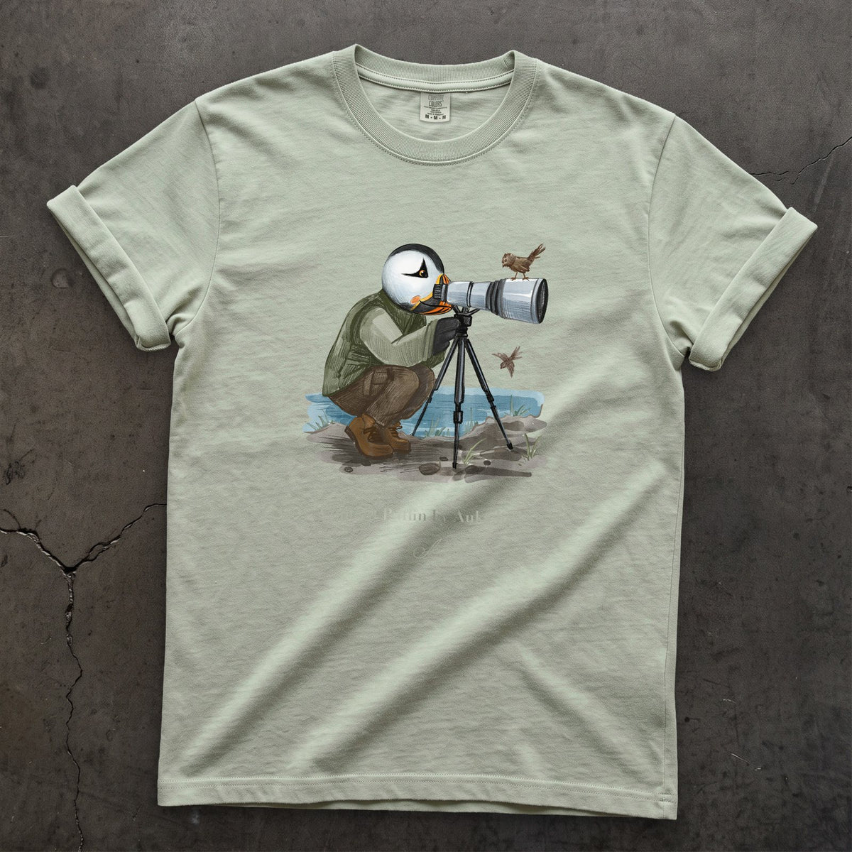 Captain Puffin Bird Photographer on a Bay Comfort Colors t-shirt