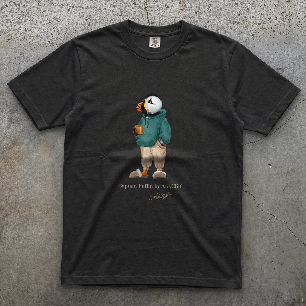 AukCliff® Captain Puffin T-shirt Black / S Captain Puffin™ “Trail Après” Comfort Colors T-Shirt