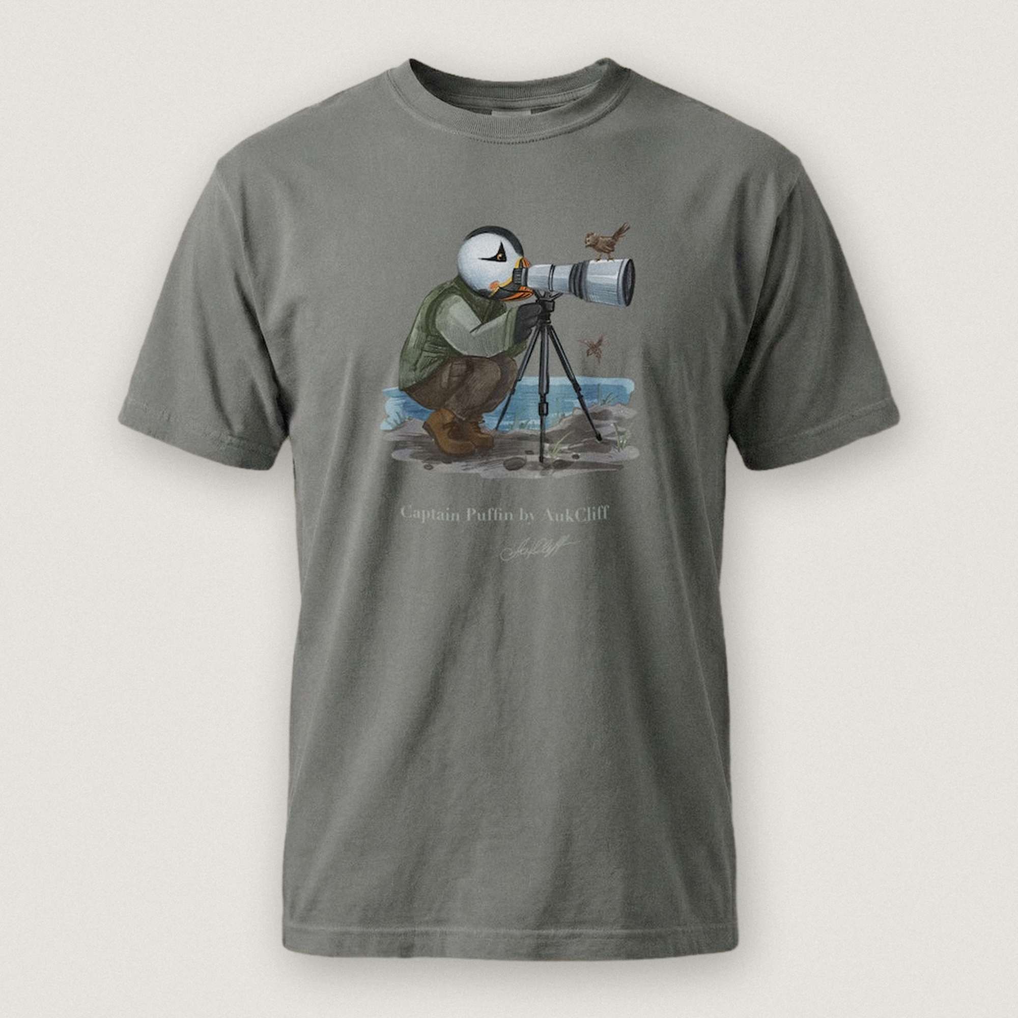 Captain Puffin Bird Photographer T-shirt