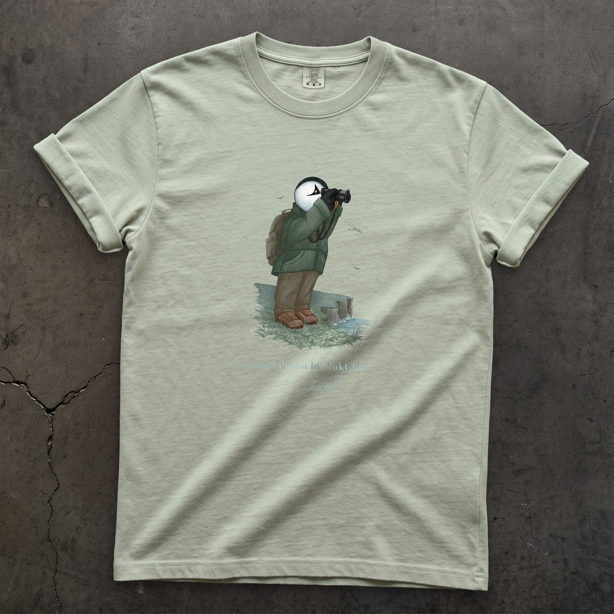 Captain Puffin Coastal Birder on a Bay Comfort Colors t-shirt