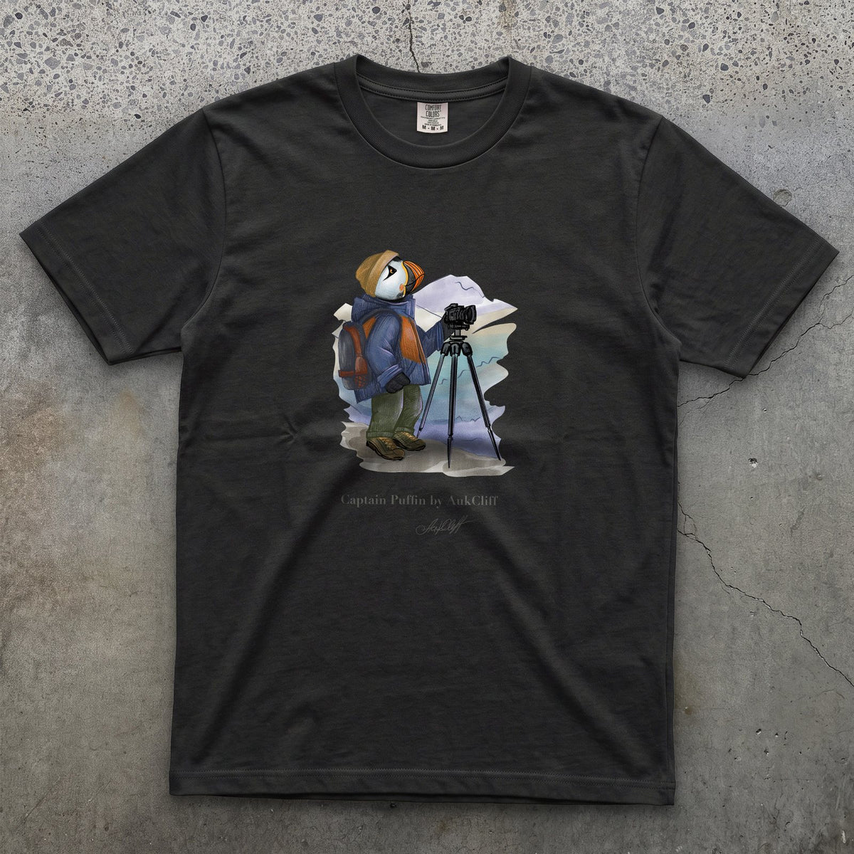 Captain Puffin Landscape Photographer T-shirt
