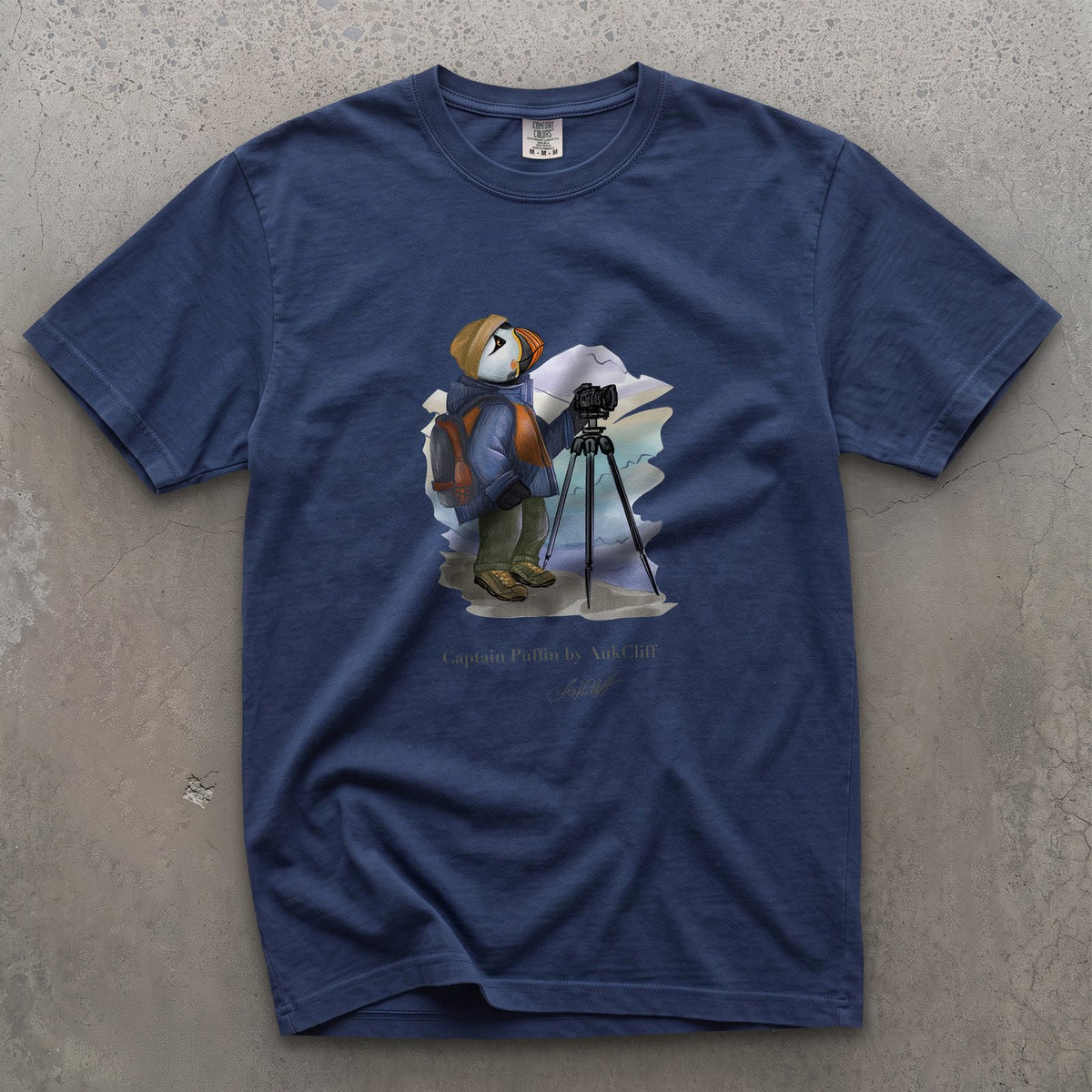 Captain Puffin Landscape Photographer T-shirt