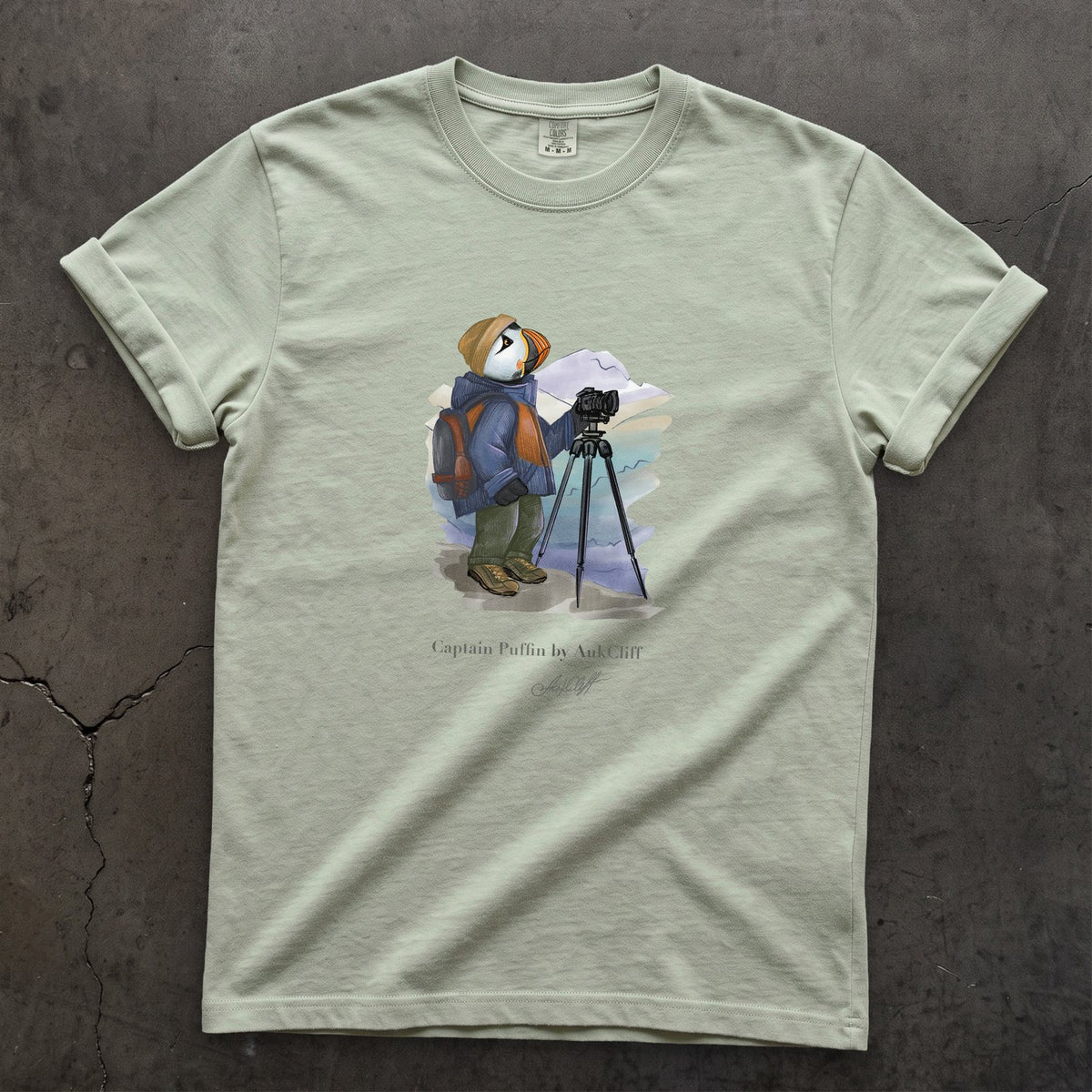 Captain Puffin Landscape Photographer on a Bay Comfort Colors t-shirt