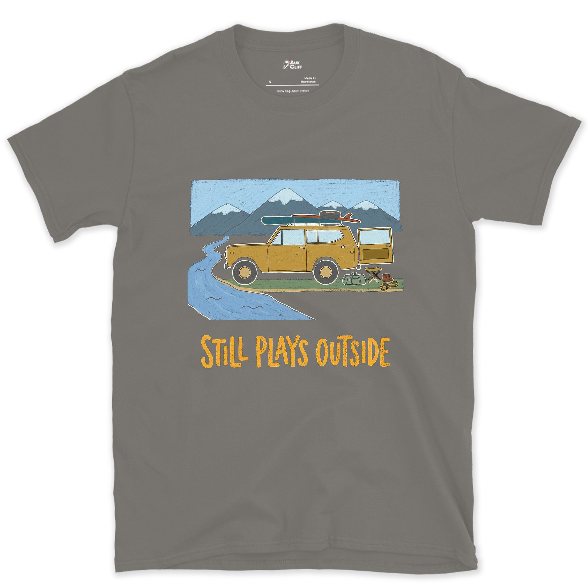 Still Plays Outside, 4x4 Creek Crossing design on a Charcoal Gildan Softstyle t-shirt