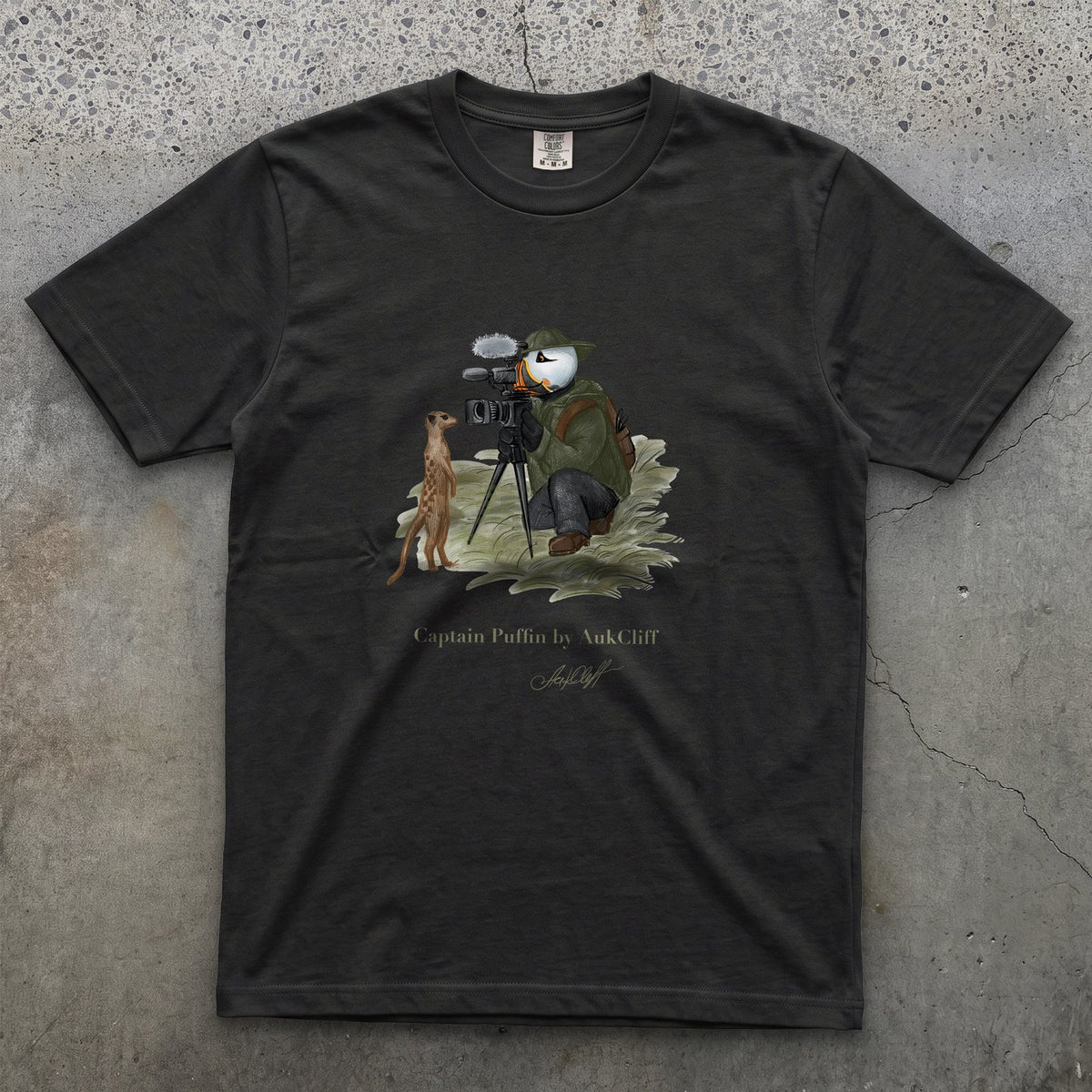 Captain Puffin Wildlife Videographer T-Shirt