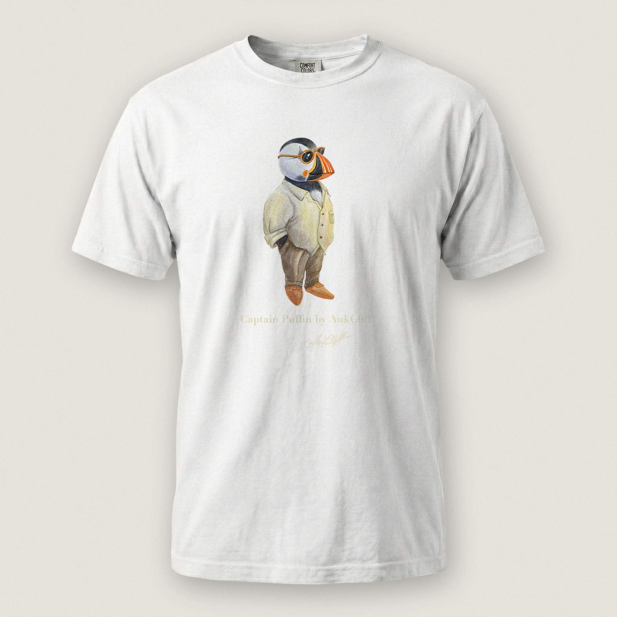 AukCliff Captain Puffin T-shirt Captain Puffin™ Fashion Explorer Comfort Colors T-Shirt