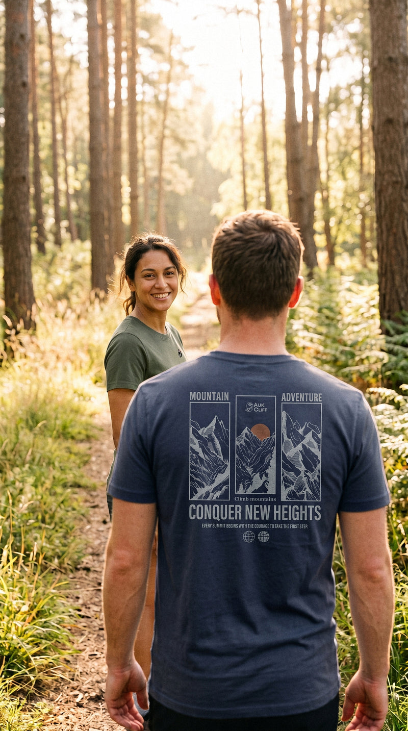 AukCliff rear-print tee worn outdoors, photo 3